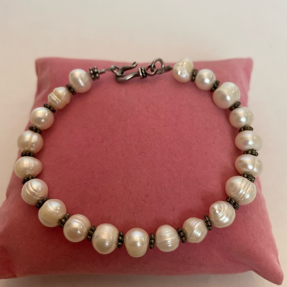 Bracelet - Picture 2 of 9